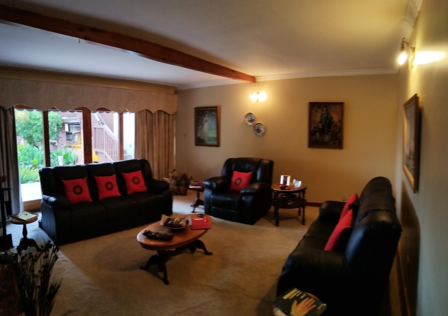 4 Bedroom Property for Sale in Bothasrus Eastern Cape